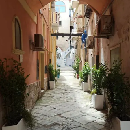 Vico 18 Gaeta