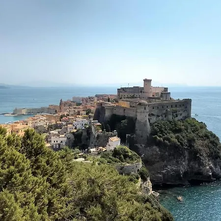 Vico 18 Gaète